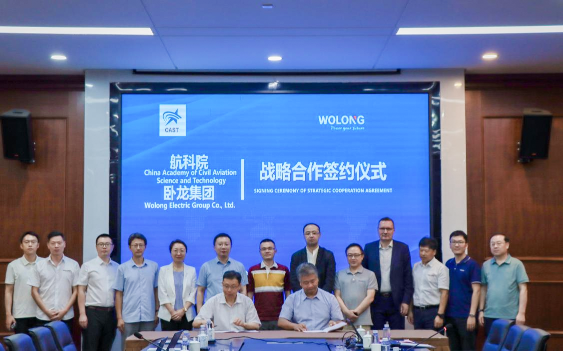 1711088052279417p895.png 8月.png